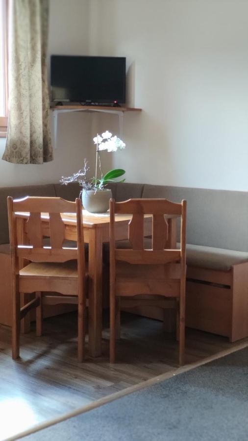 Margus Apartmany Ощадніца Екстер'єр фото