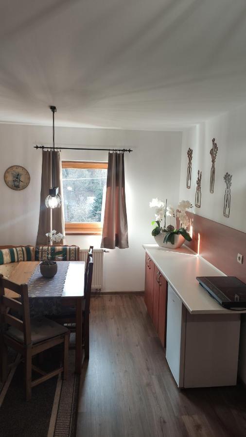 Margus Apartmany Ощадніца Екстер'єр фото