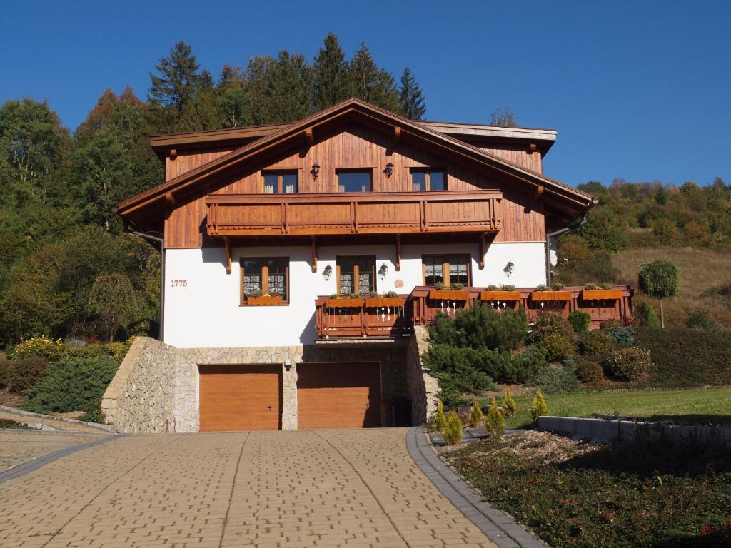 Margus Apartmany Ощадніца Екстер'єр фото